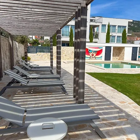 Apartment Baska, Exklusive Mit Poolarea In Baska, Krk - Kroatien *
