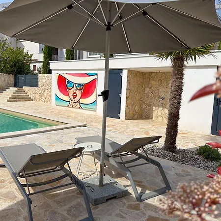 Apartment Baska, Exklusive Mit Poolarea In Baska, Krk - Kroatien *