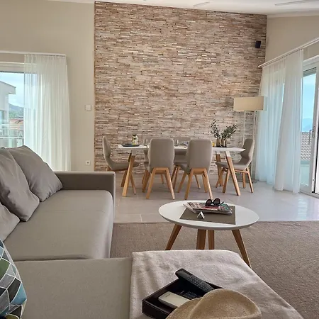 Apartment Baska, Exklusive Mit Poolarea In Baska, Krk - Kroatien Baska (Krk)