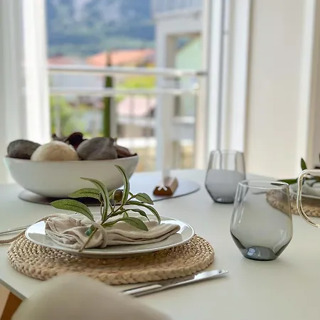 Apartment Baska, Exklusive Mit Poolarea In Baska, Krk - Kroatien *
