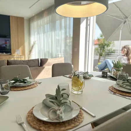 Baska, Exklusive Mit Poolarea In Baska, Krk - Kroatien Апартаменты Башка