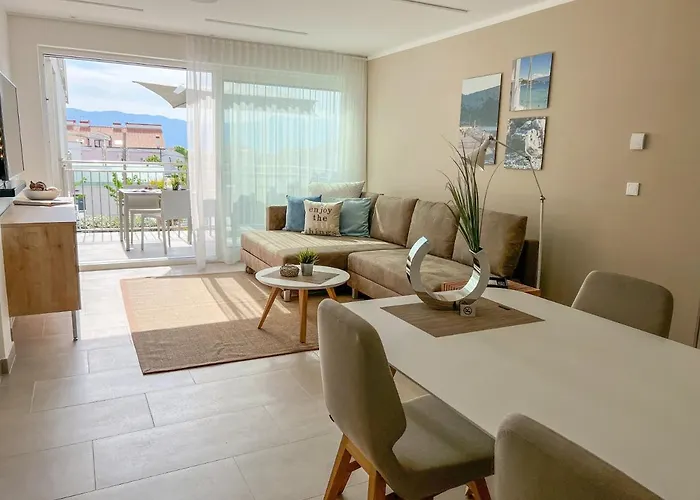 Baska, Exklusive Mit Poolarea In Baska, Krk - Kroatien