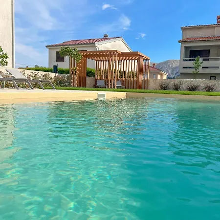 Apartment Baska, Exklusive Mit Poolarea In Baska, Krk - Kroatien *