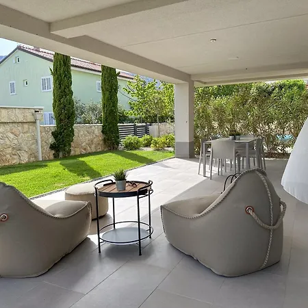 Apartman Baska, Exklusive Mit Poolarea In Baska, Krk - Kroatien Baška