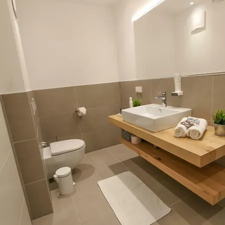 Baska, Exklusive Mit Poolarea In Baska, Krk - Kroatien Apartamento *