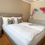 Baska, Exklusive Mit Poolarea In Baska, Krk - Kroatien Апартаменты
