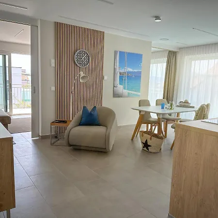 Apartment Baska, Exklusive Mit Poolarea In Baska, Krk - Kroatien Baška