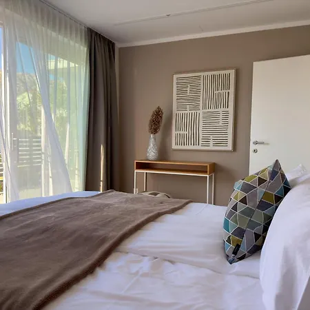 Baska, Exklusive Mit Poolarea In Baska, Krk - Kroatien Апартаменты *