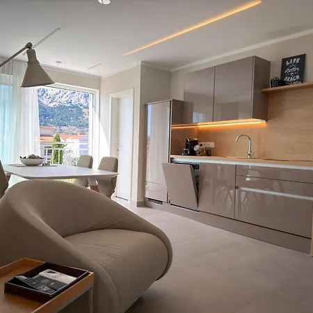 Baska, Exklusive Mit Poolarea In Baska, Krk - Kroatien Апартаменты