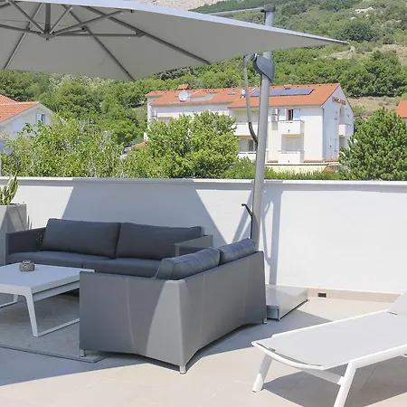 Apartment Baska, Exklusive Mit Poolarea In Baska, Krk - Kroatien Baška