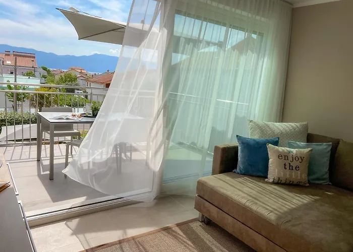 Baska, Exklusive Mit Poolarea In Baska, Krk - Kroatien Apartamento
