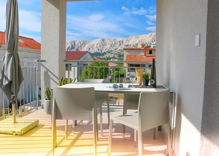 Baska, Exklusive Mit Poolarea In Baska, Krk - Kroatien * Baška